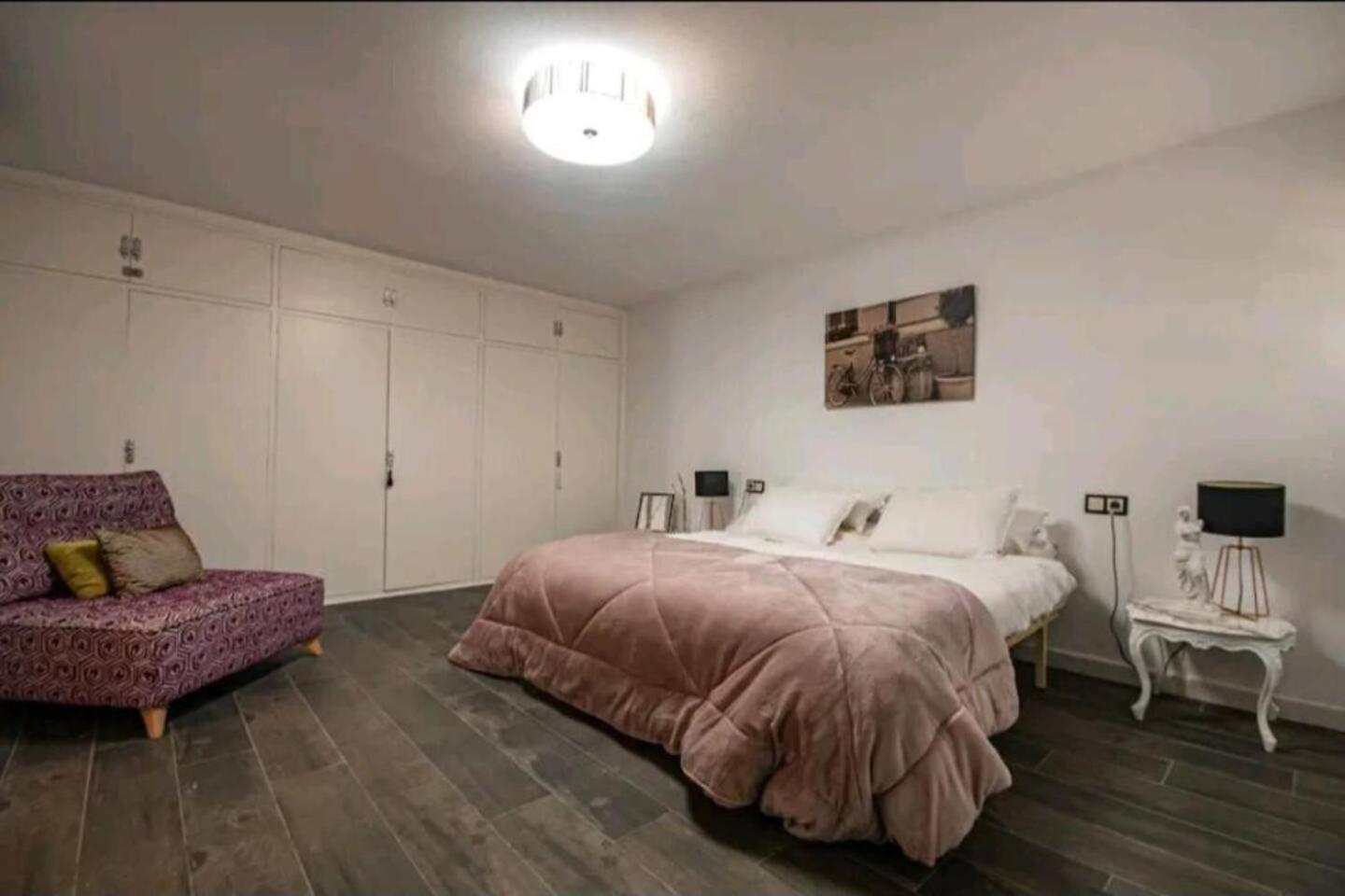 אליקאנטה Stylish & Fully Furnished 3 Bedrooms Flat -4 Min Walk To Beautiful Beach מראה חיצוני תמונה